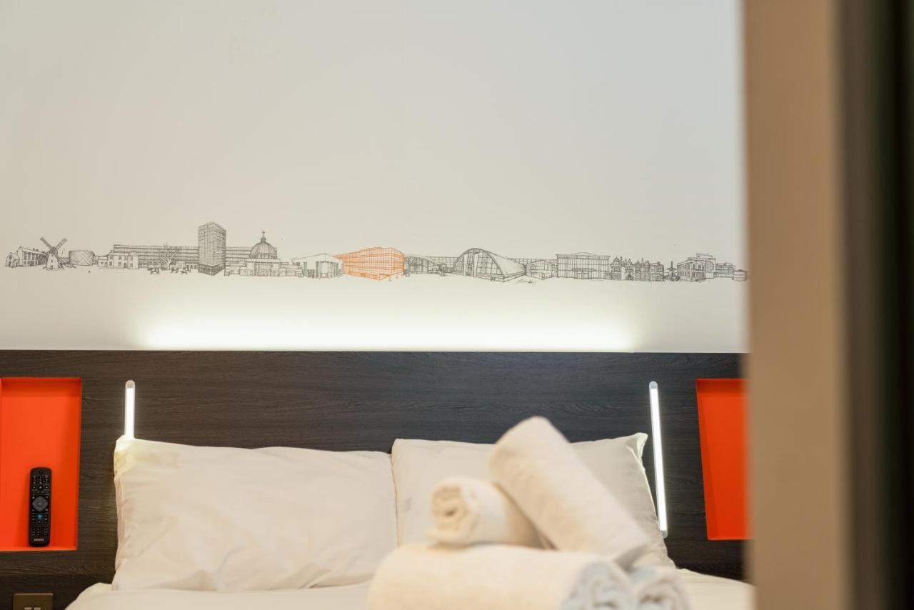 Easyhotel Milton Keynes Ngoại thất bức ảnh