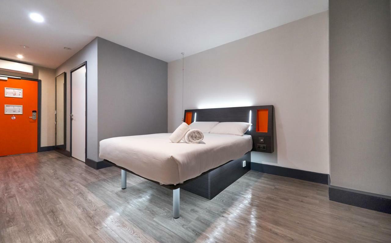 Easyhotel Milton Keynes Ngoại thất bức ảnh