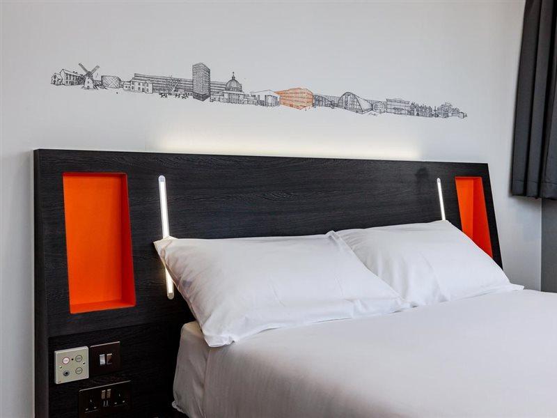 Easyhotel Milton Keynes Ngoại thất bức ảnh