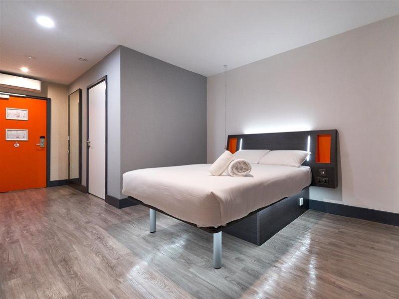 Easyhotel Milton Keynes Ngoại thất bức ảnh